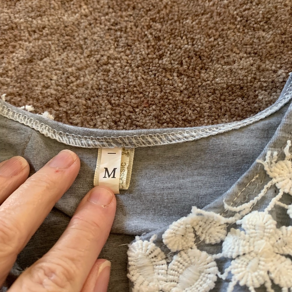 Tunic - Picture 2 of 3